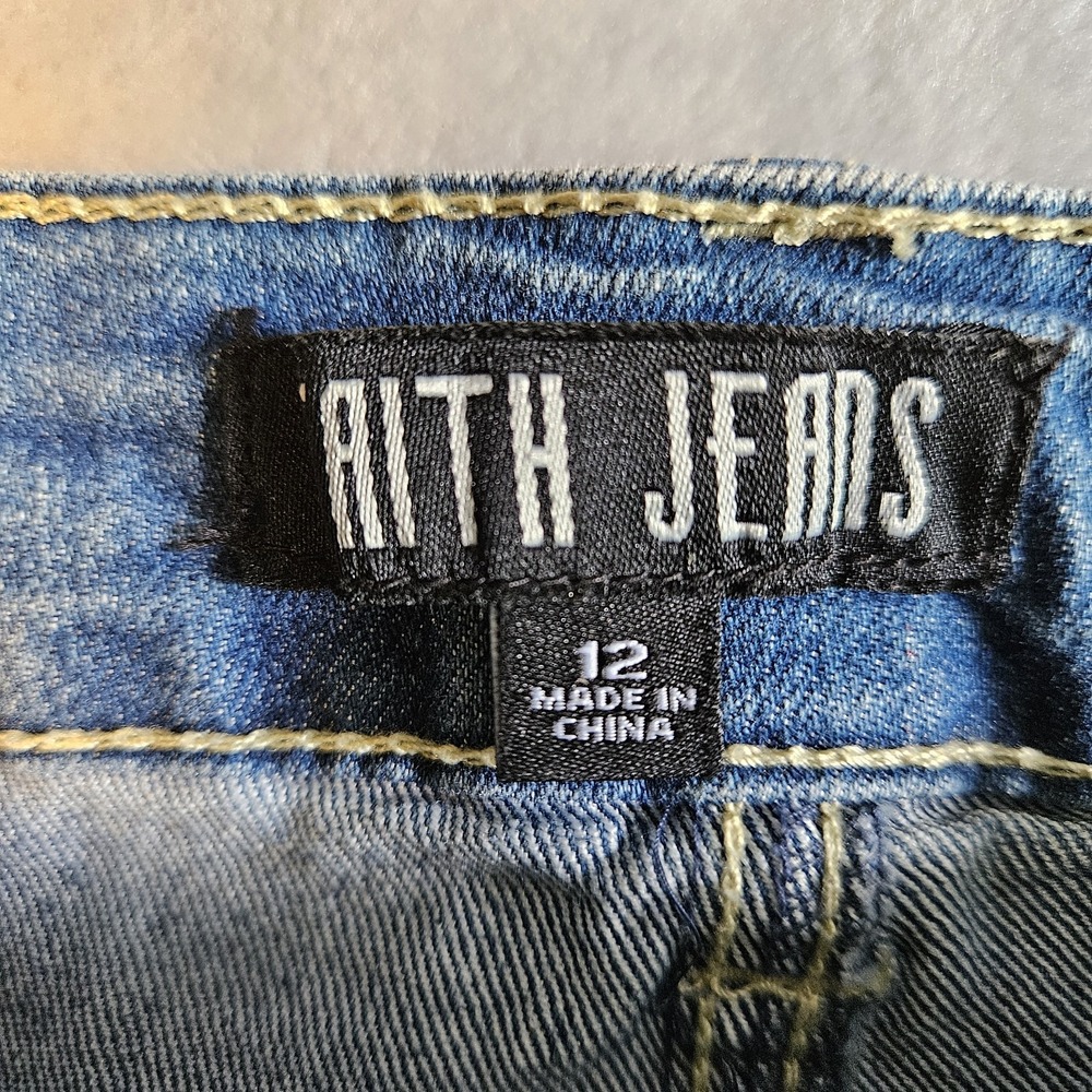 Faith Jeans Womens Size 12 Denim "Don't Lose Faith" Casual Jeans Distressed - Picture 7 of 11